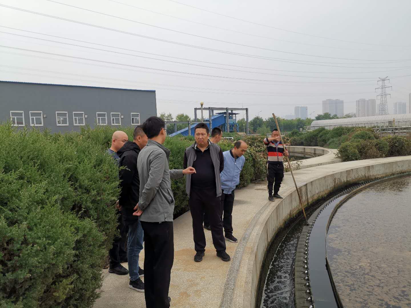 公司總經理王建人在供水、污水生產一線開展風險隱患排查 (2).jpg